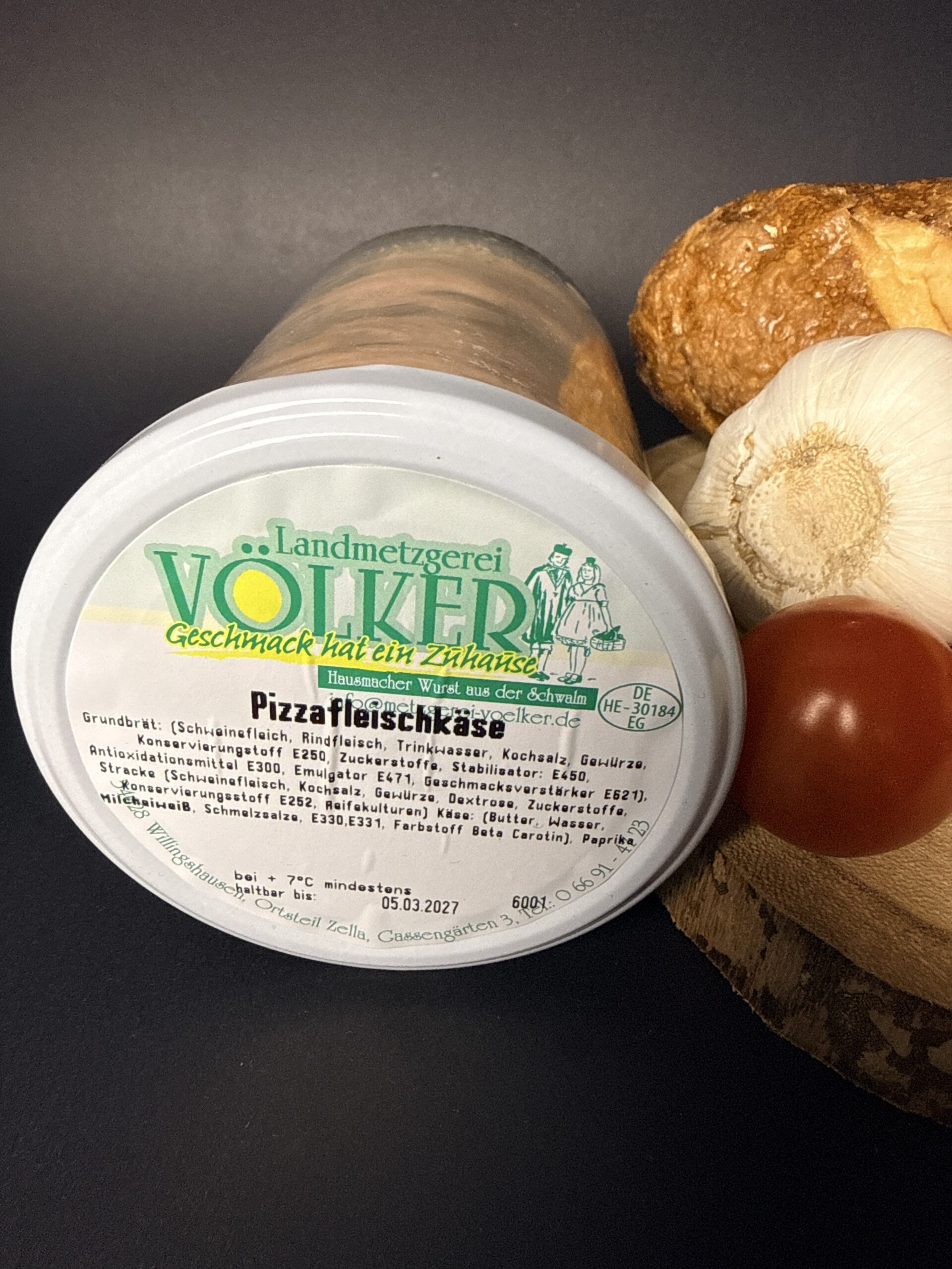 Pizzafleischkäse im Glas, Pizzafleischkäse kaufen, Pizzafleischkäse online kaufen, Fleischkäse im Glas, Fleischkäse im Glas kaufen, Fleischkäse mit Käse, Fleischkäse mit Paprika, Fleischkäse mit Stracke, Fleischspezialitäten im Glas, Fleischkonserven im Glas, Fleisch im Glas, Hausmacher Spezialitäten, herzhafte Fleischspezialitäten, Fleischwaren im Glas, Fertiggerichte im Glas.